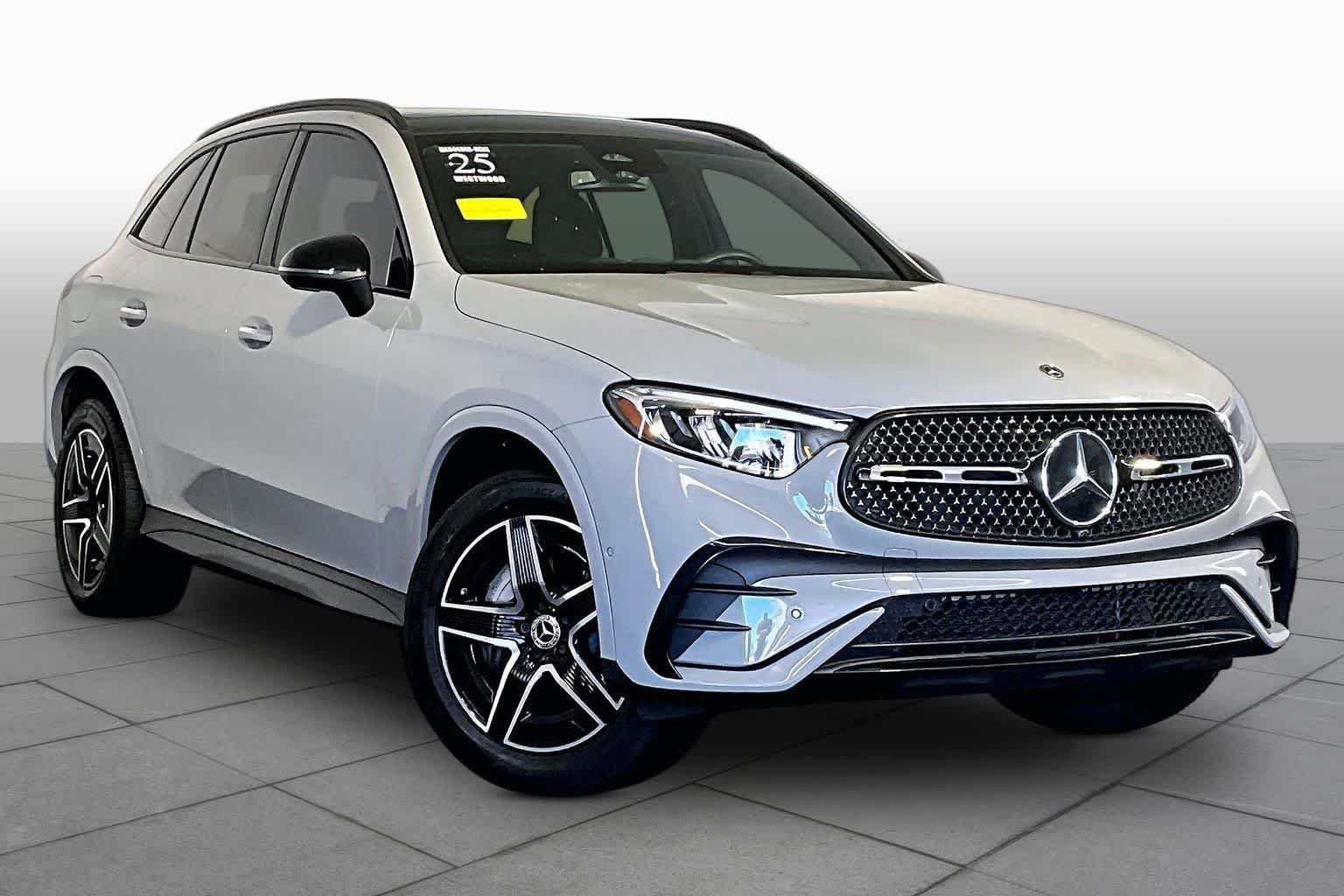 Used 2025 MANUFAKTUR Alpine Grey Mercedes-Benz GLC 300 image 3