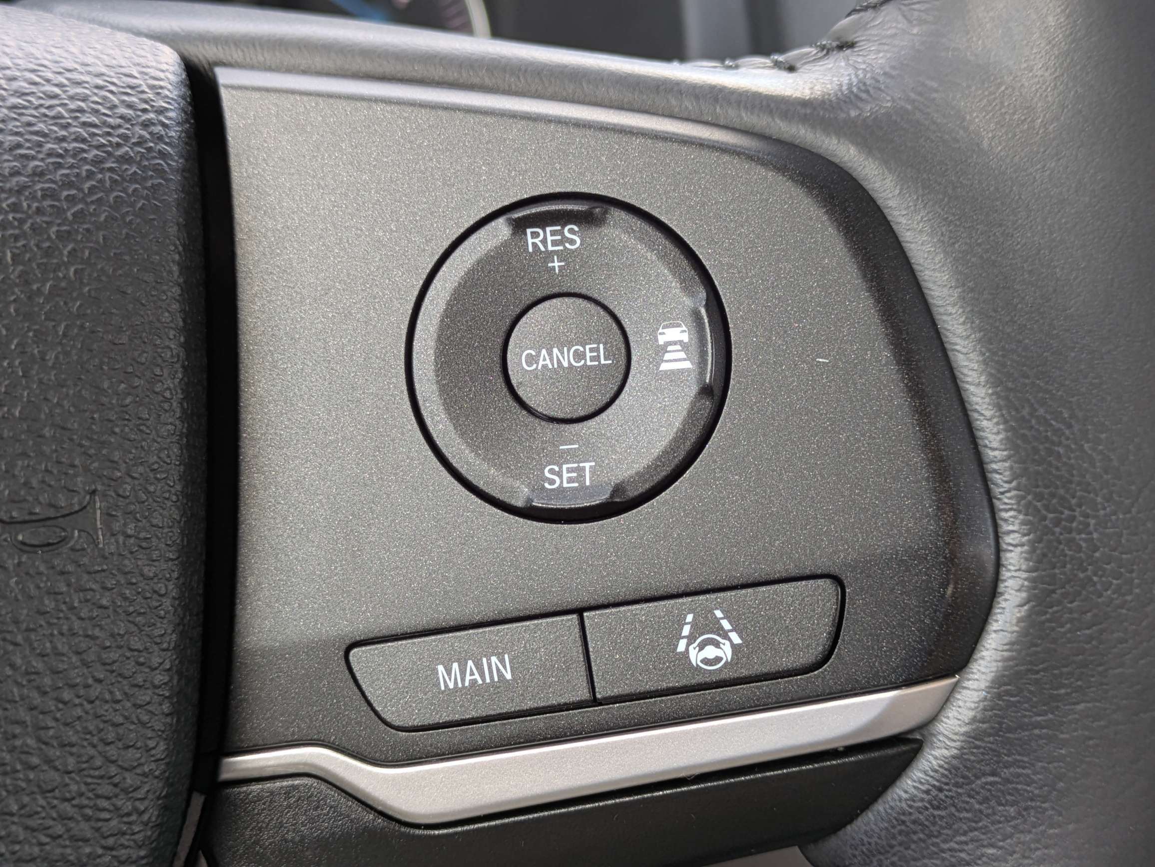 Used 2020 Lunar Silver Metallic Honda EX-L image 34