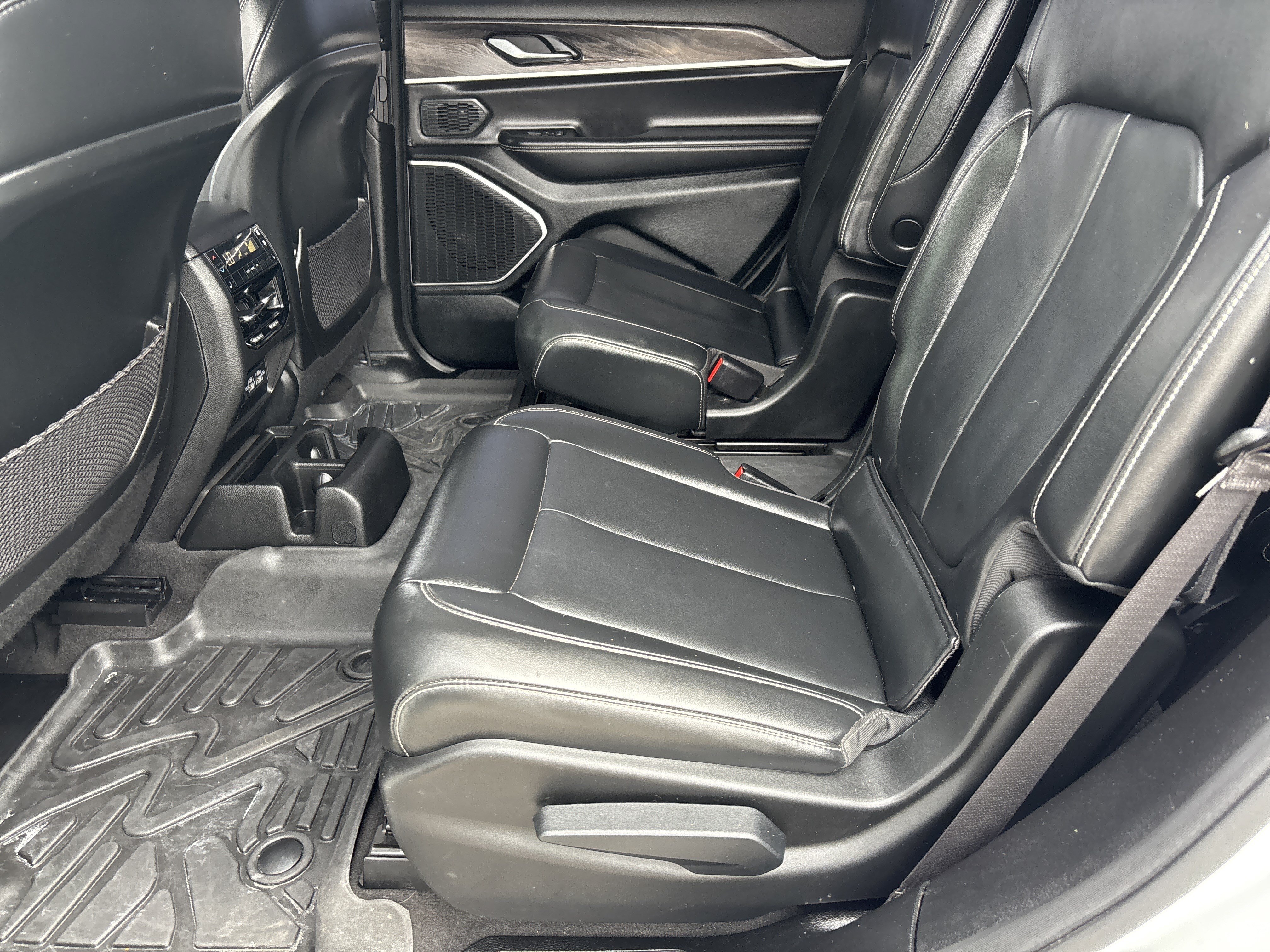 2021 Jeep Grand Cherokee L Limited - Photo 15