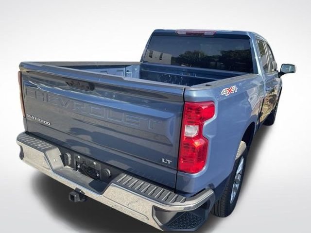 Used 2024 Blue Chevrolet LT image 6