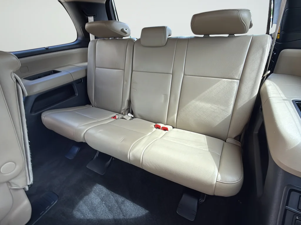 Used 2012 Black Toyota Limited image 40