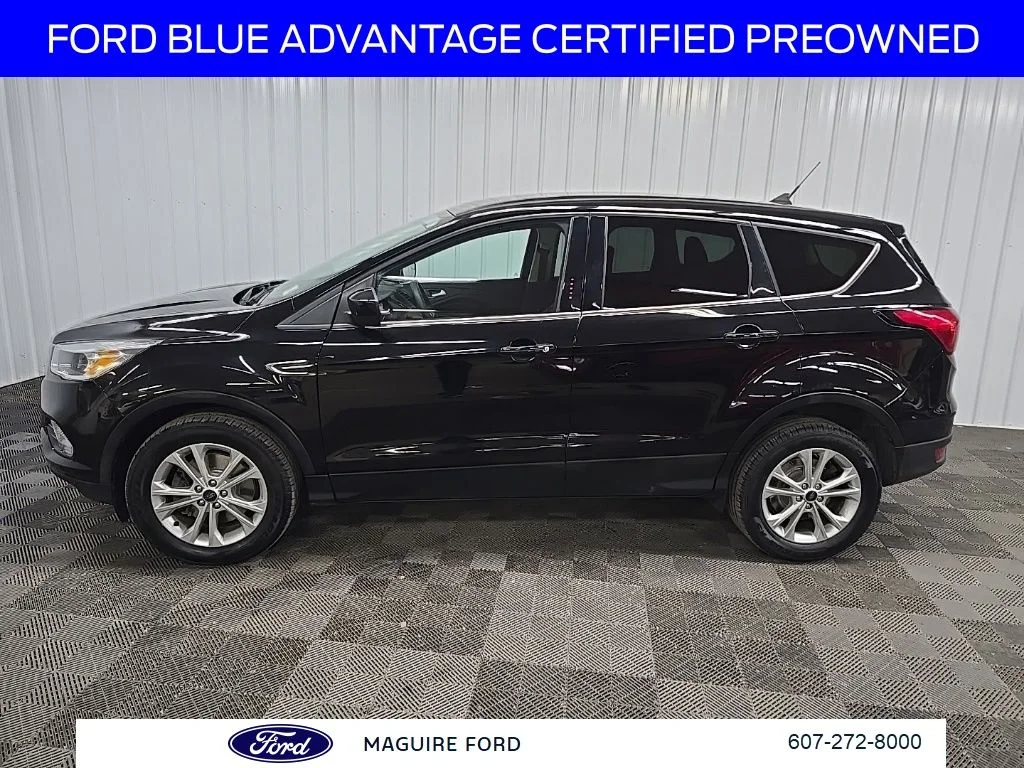Used 2019 Black Metallic Ford SE image 6