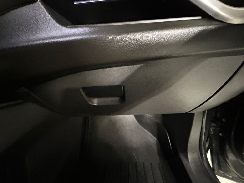 Used 2021 Gray GMC SLT image 24