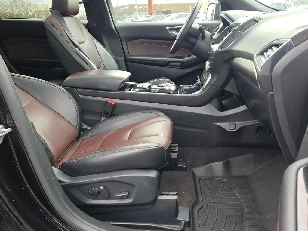 Used 2020 Black Ford Titanium image 6