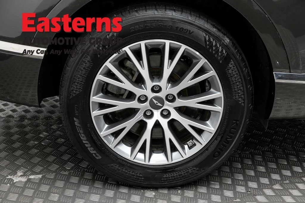 Used 2024 Gray Genesis 2.5T image 32