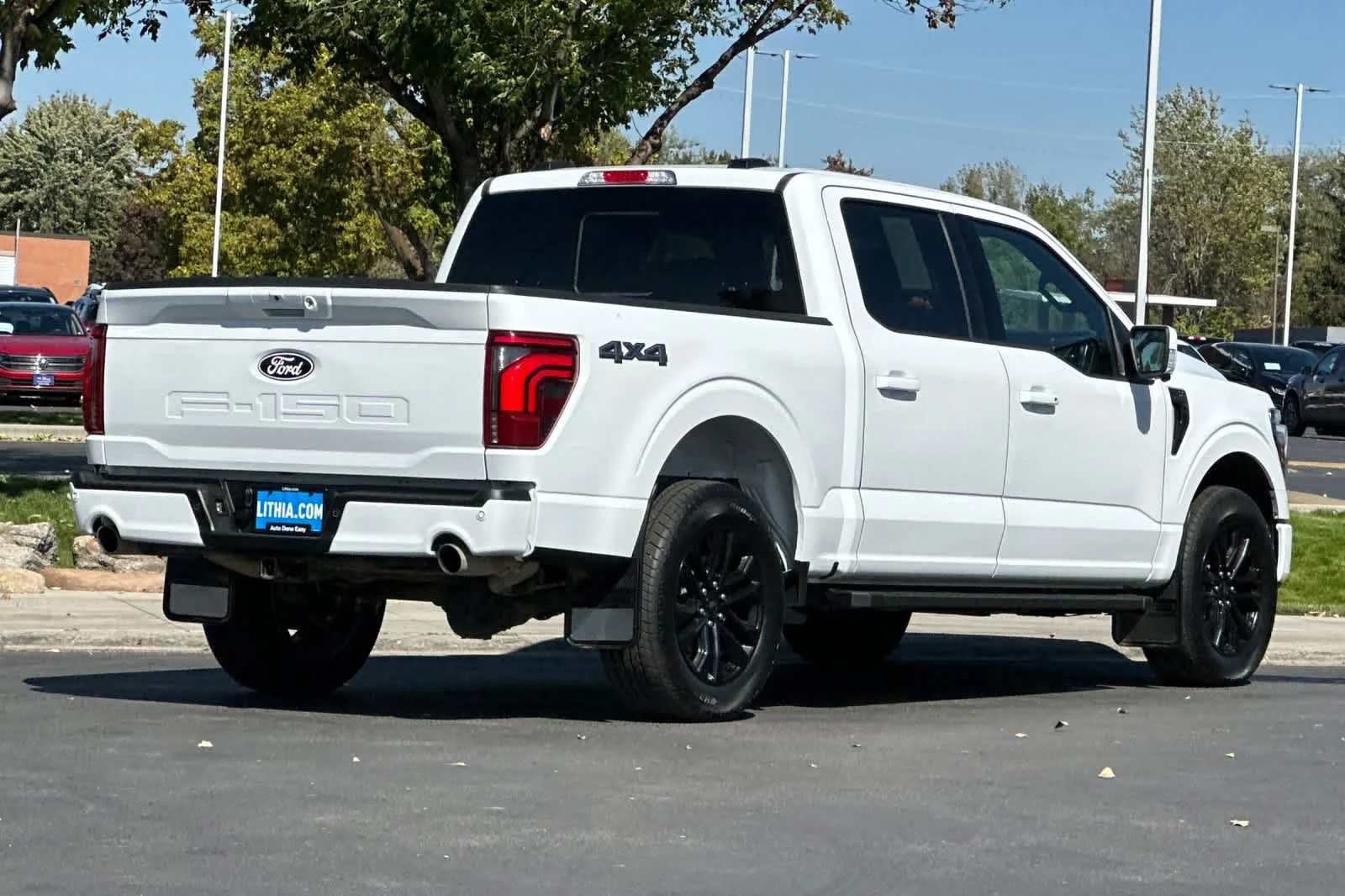 Certified Used 2026 Oxford White Clearcoat Ford LARIAT image 2