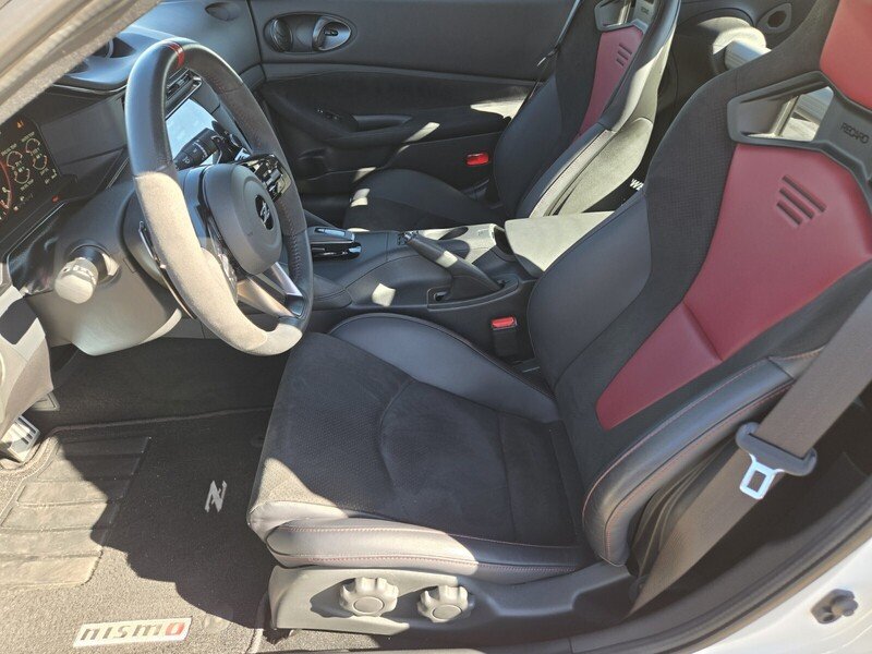 Used 2025 Pearl White NISSAN NISMO AUTO image 11
