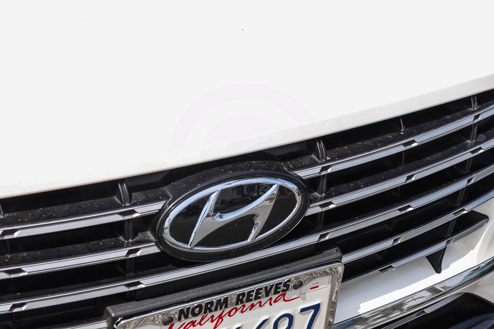 Used 2023 Serenity White Hyundai SEL image 4