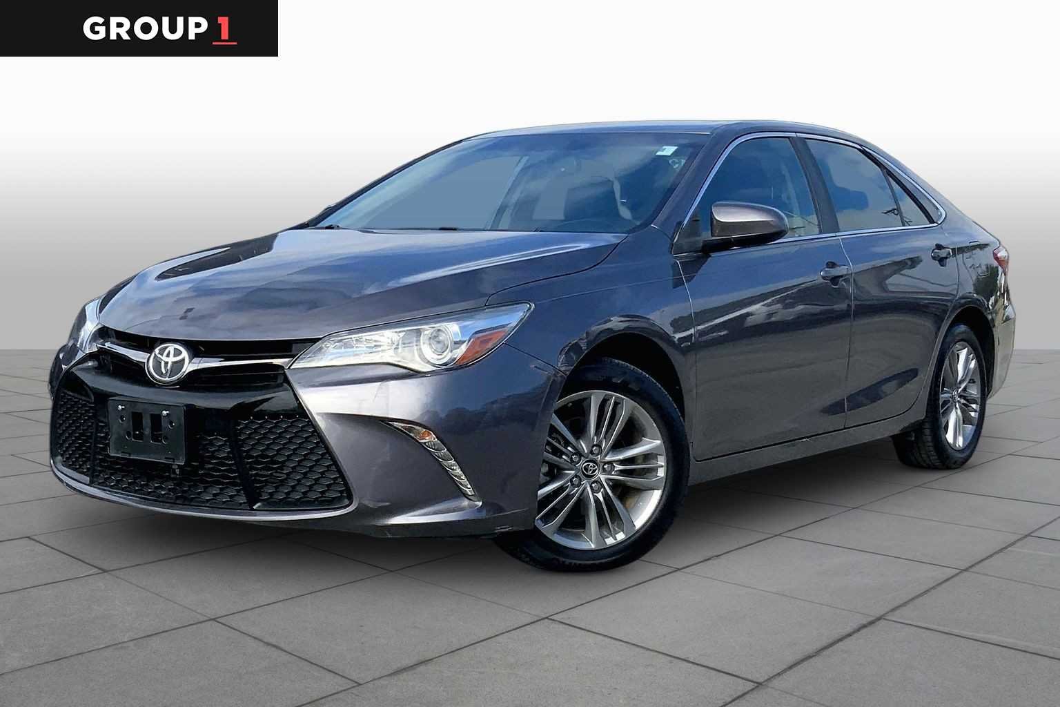 2016 Toyota Camry SE