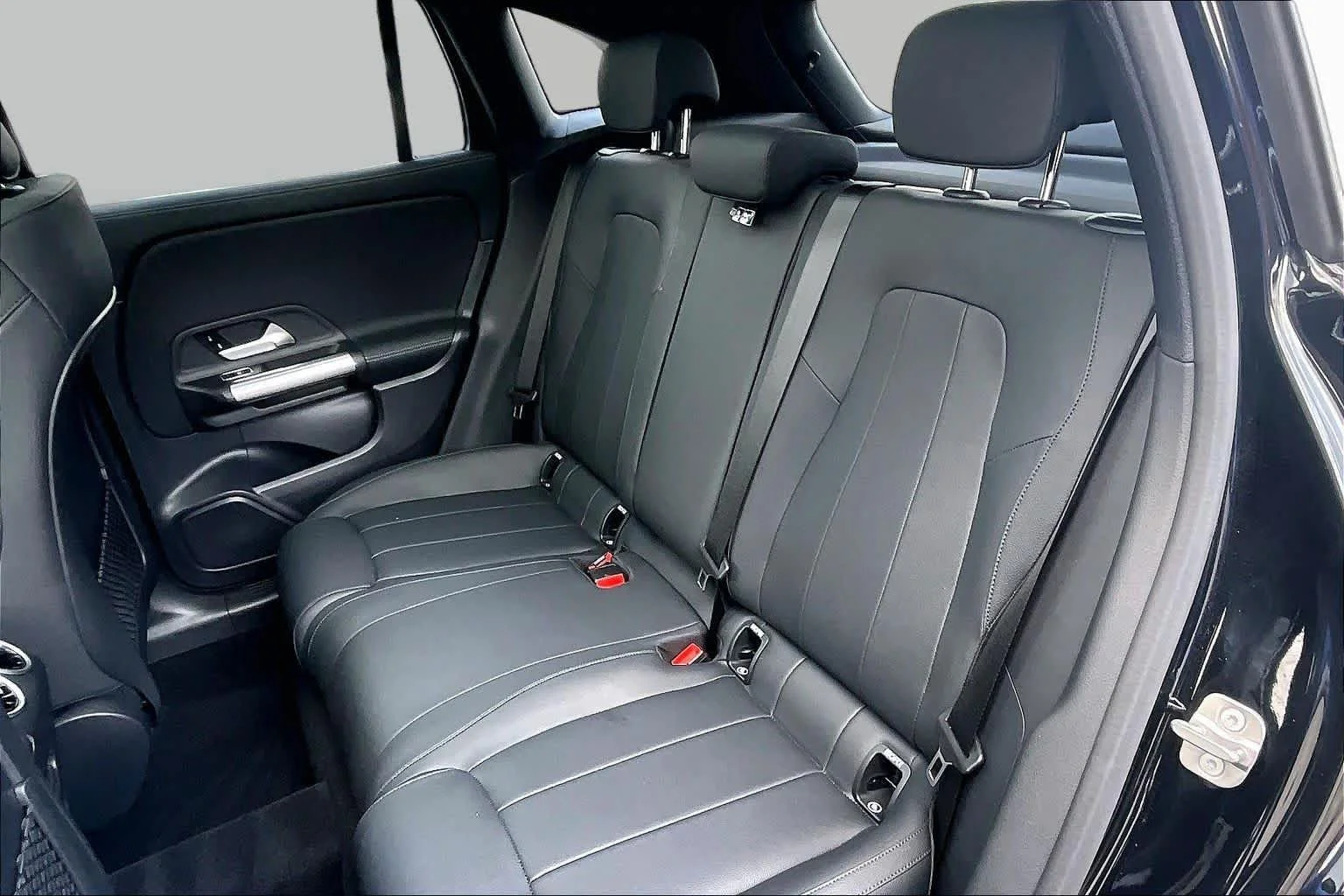 New 2026 Night Black Mercedes-Benz GLA 250 image 21