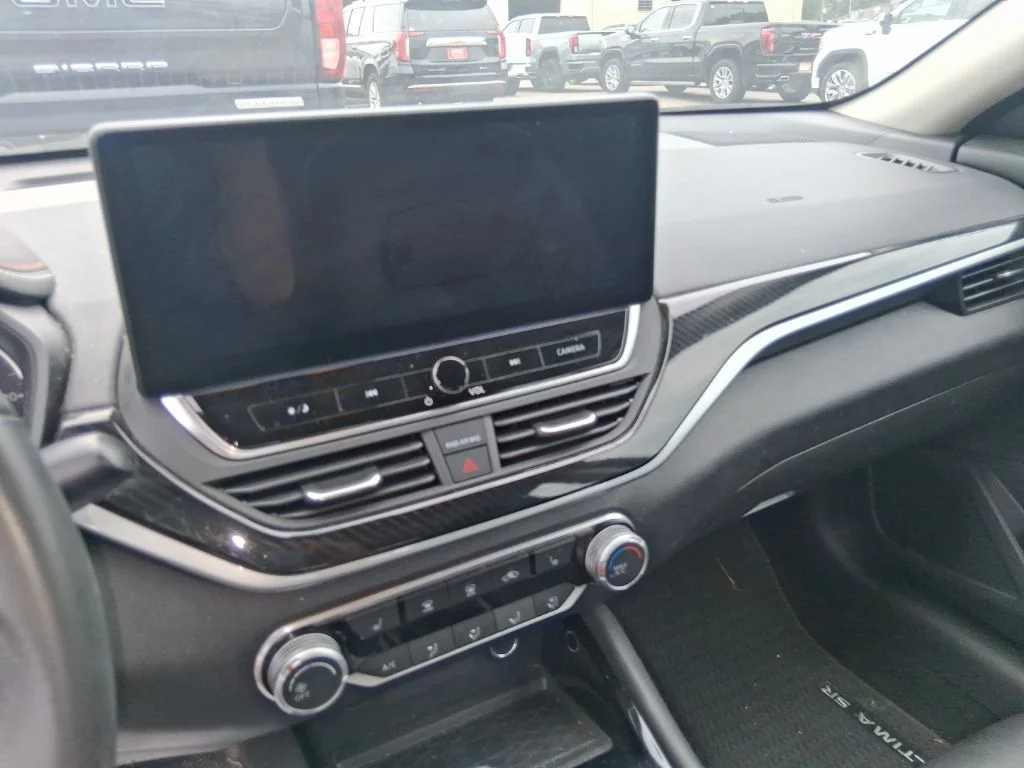 Used 2024 Blue Nissan 2.5 SR image 10