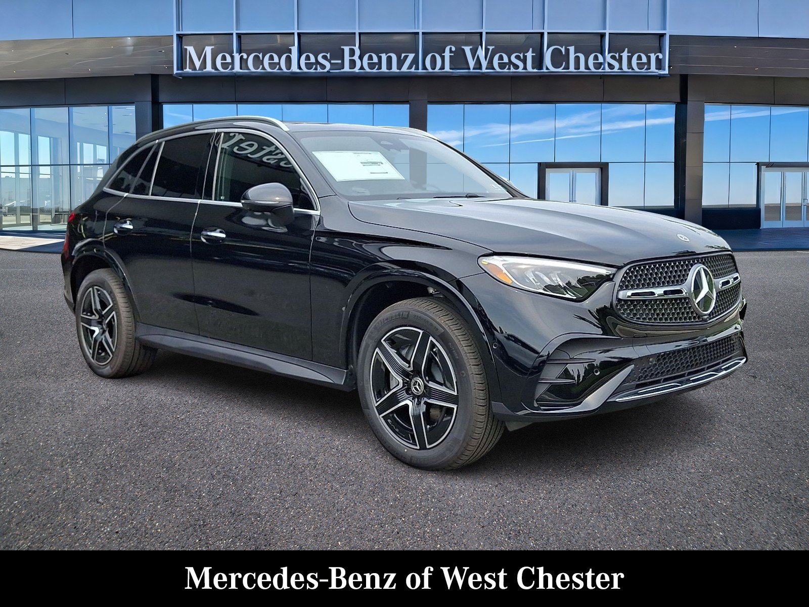 New 2027 Black Mercedes-Benz GLC 300 image 22