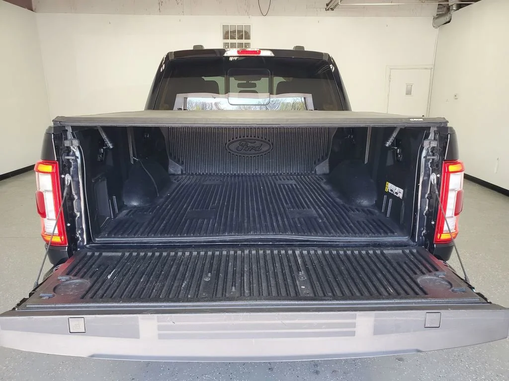 Used 2022 Blue Ford XL image 31
