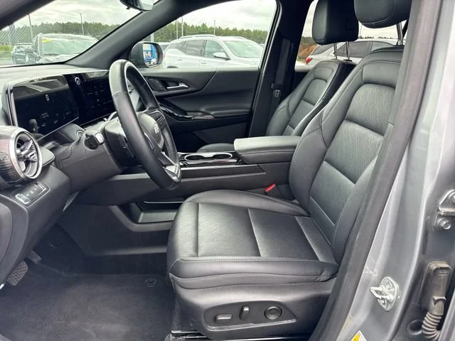 Used 2025 Sterling Gray Metallic Chevrolet LT image 10