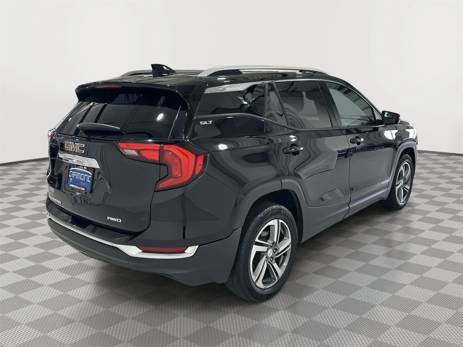 Used 2019 EBONY TWILIGHT METALLIC GMC SLT image 5