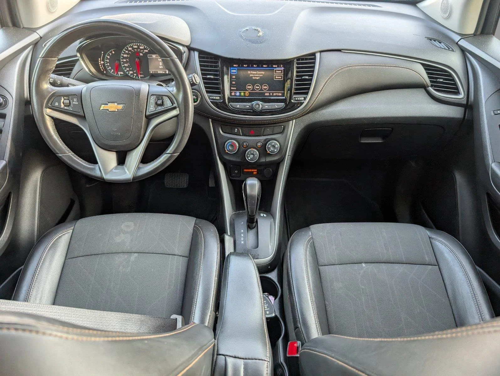 Used 2022 MOSAIC BLACK METALLIC Chevrolet LT image 32