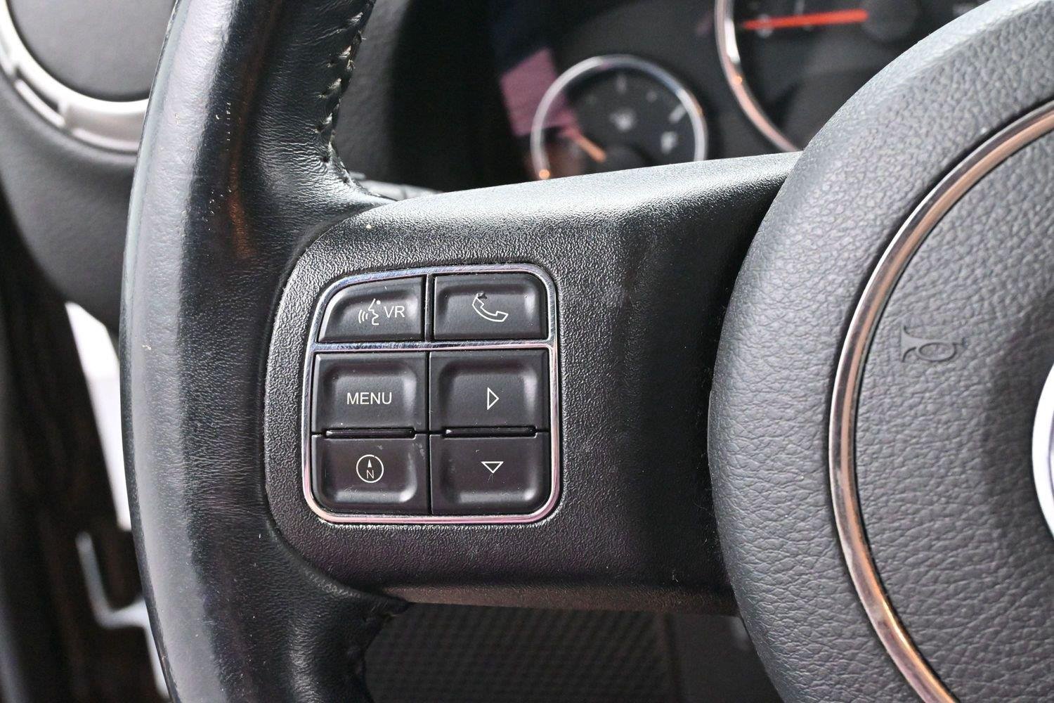 Used 2016 Granite Crystal Metallic Jeep Rubicon image 15