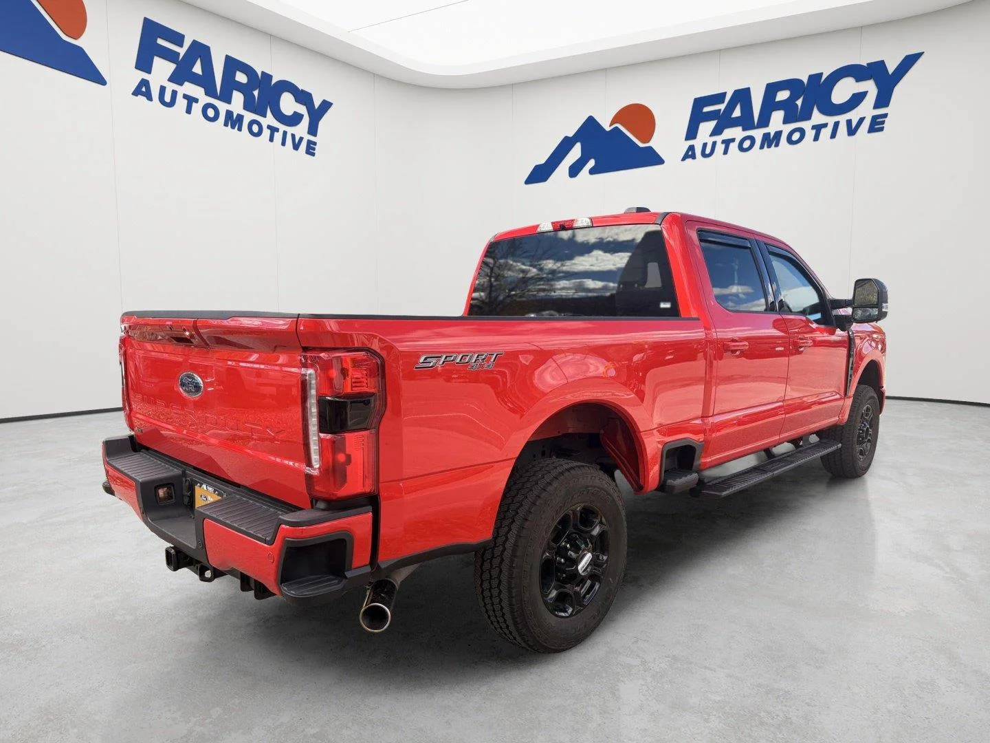 Used 2024 Race Red Ford XLT image 5