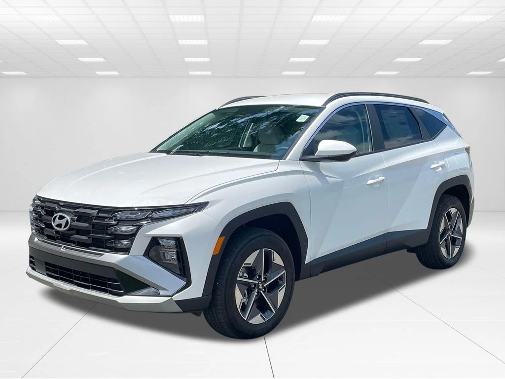 New 2026 White Hyundai SEL image 3