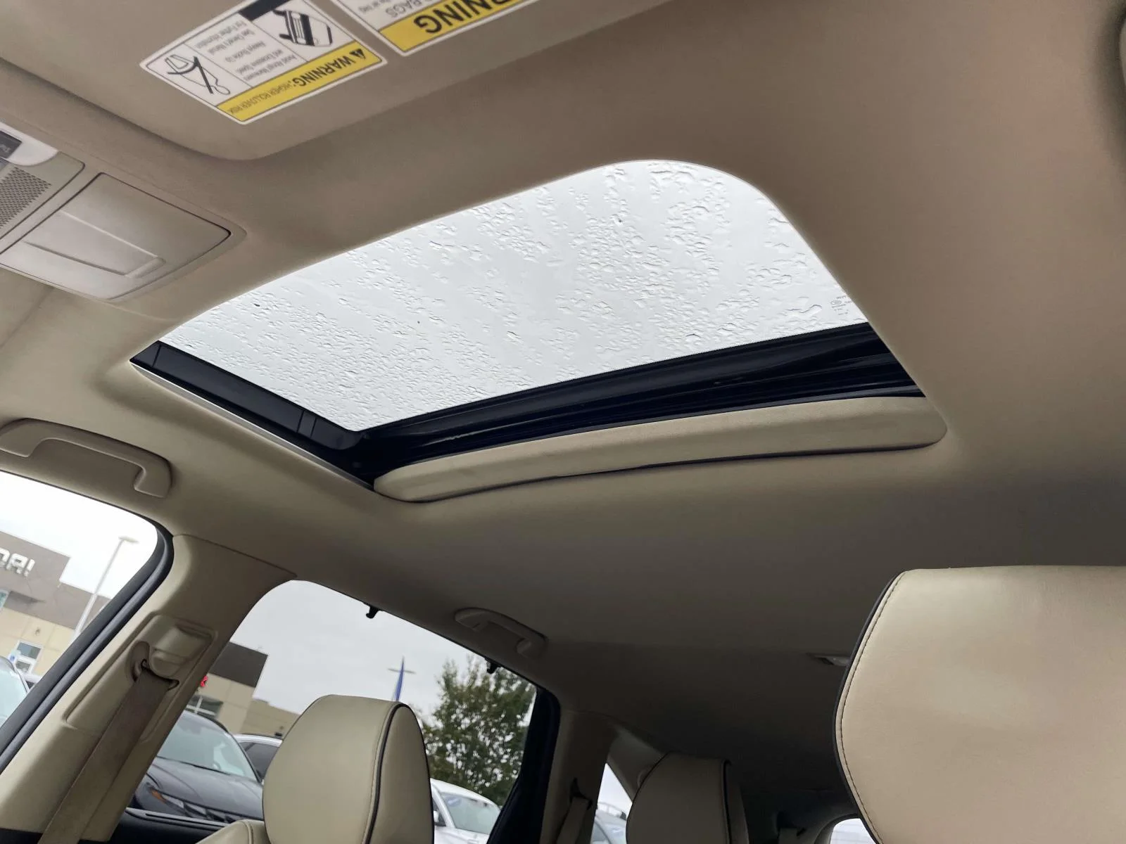 Used 2017 White Diamond Pearl Acura w/Advance Pkg image 9