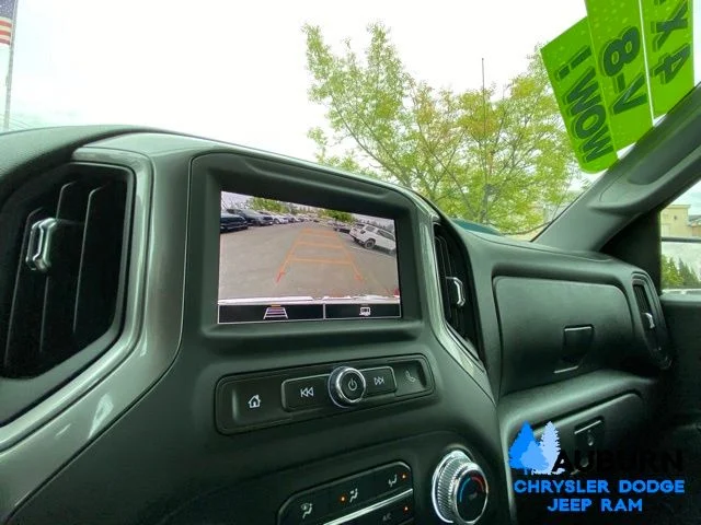 Used 2024 White GMC Pro image 41