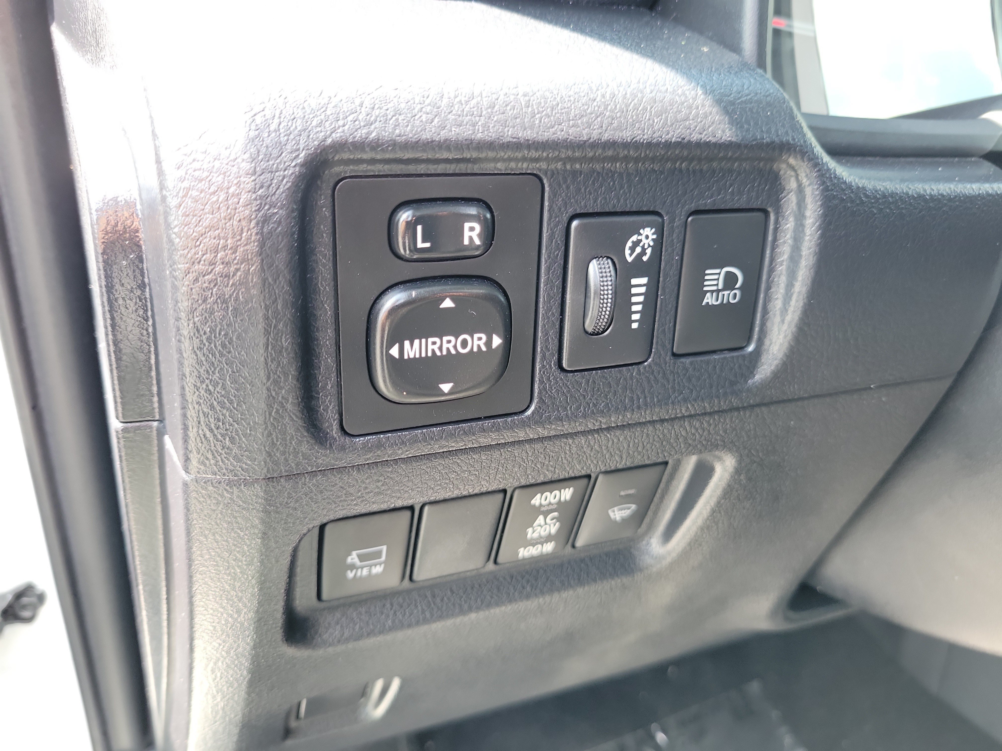 Used 2024 Pearl Toyota Limited image 23