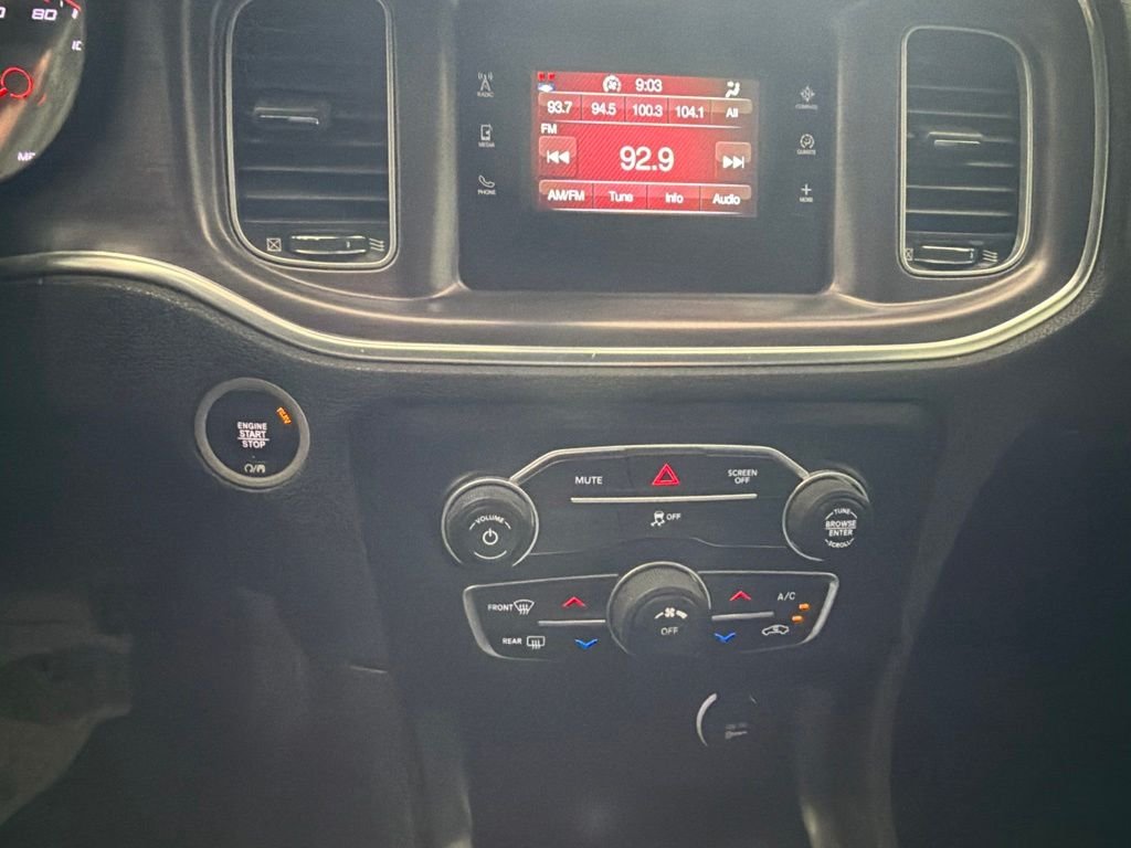 Used 2017 White Dodge SE image 35