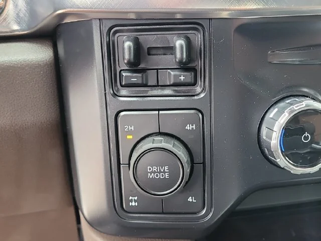 New 2026 White Metallic Ford King Ranch image 27