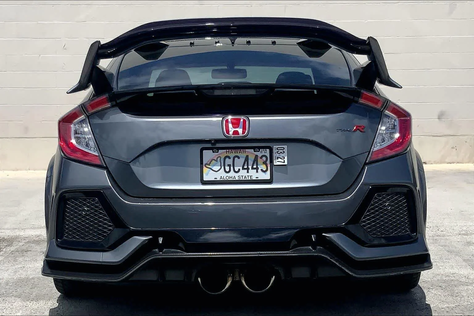 Used 2018 Gray/gray Honda Touring image 5