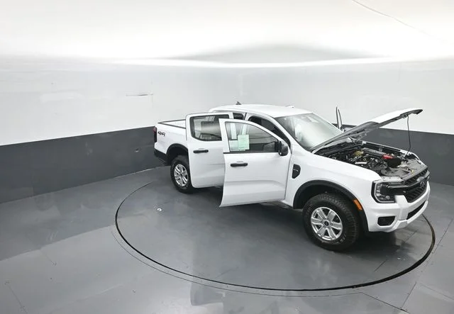 New 2026 White Ford XL image 40