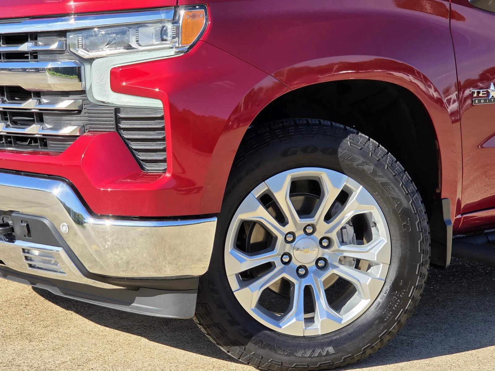 Used 2023 RADIANT RED TINTCOAT CHEVROLET LTZ image 7