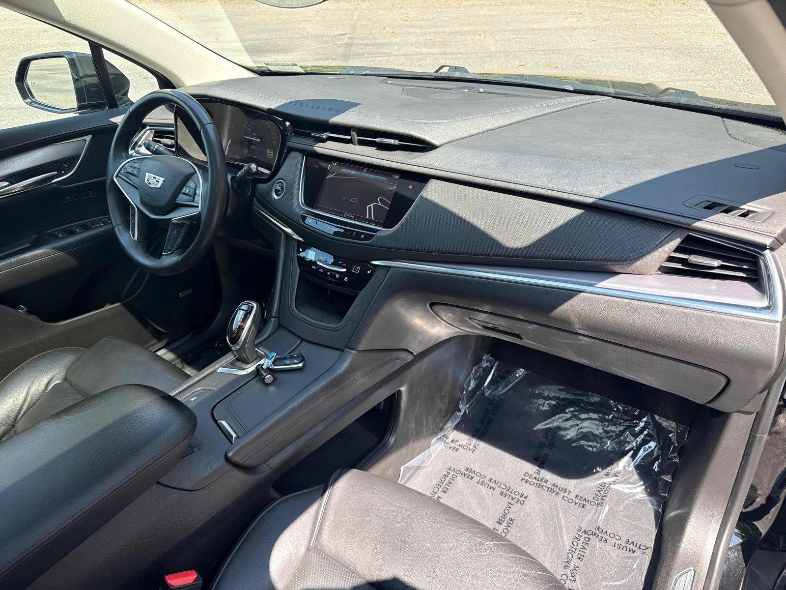 Used 2017 Stellar Black Metallic Cadillac Luxury FWD image 29