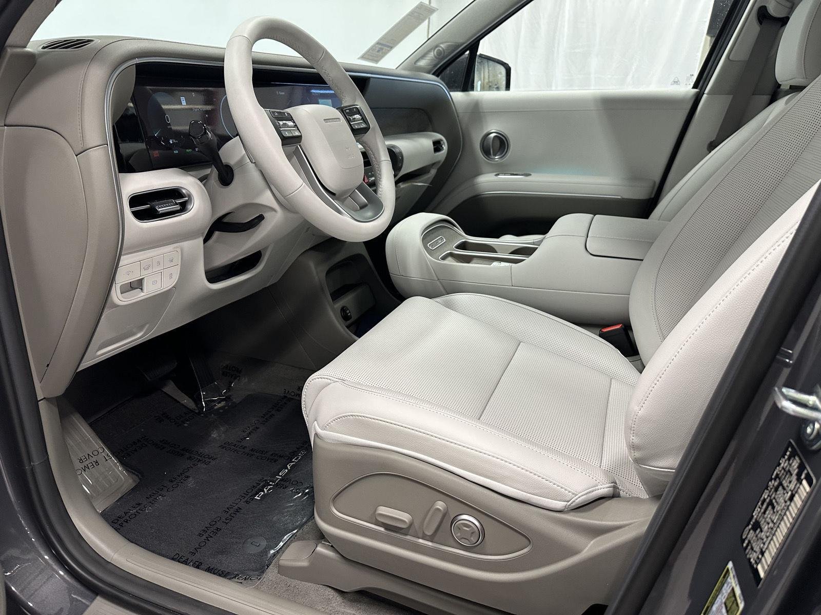New 2027 Ecotronic Gray Pearl Hyundai Limited 8P image 27