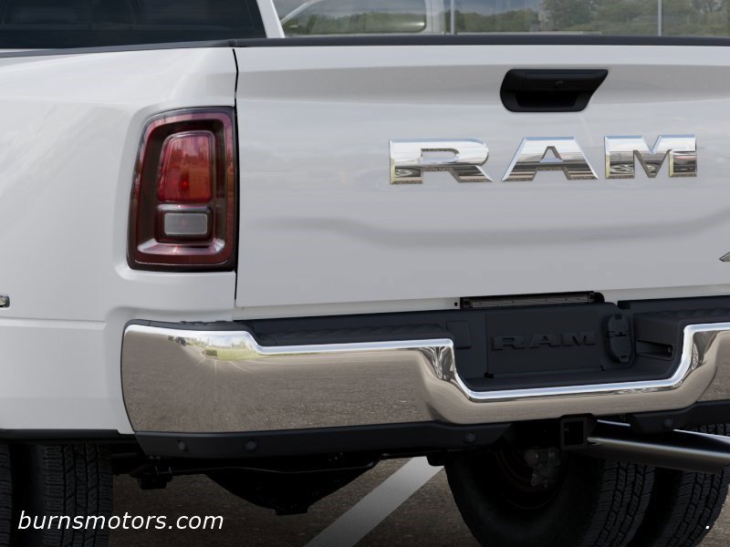 New 2026 Bright White Clear-Coat Exterior Paint RAM Tradesman Dually image 13