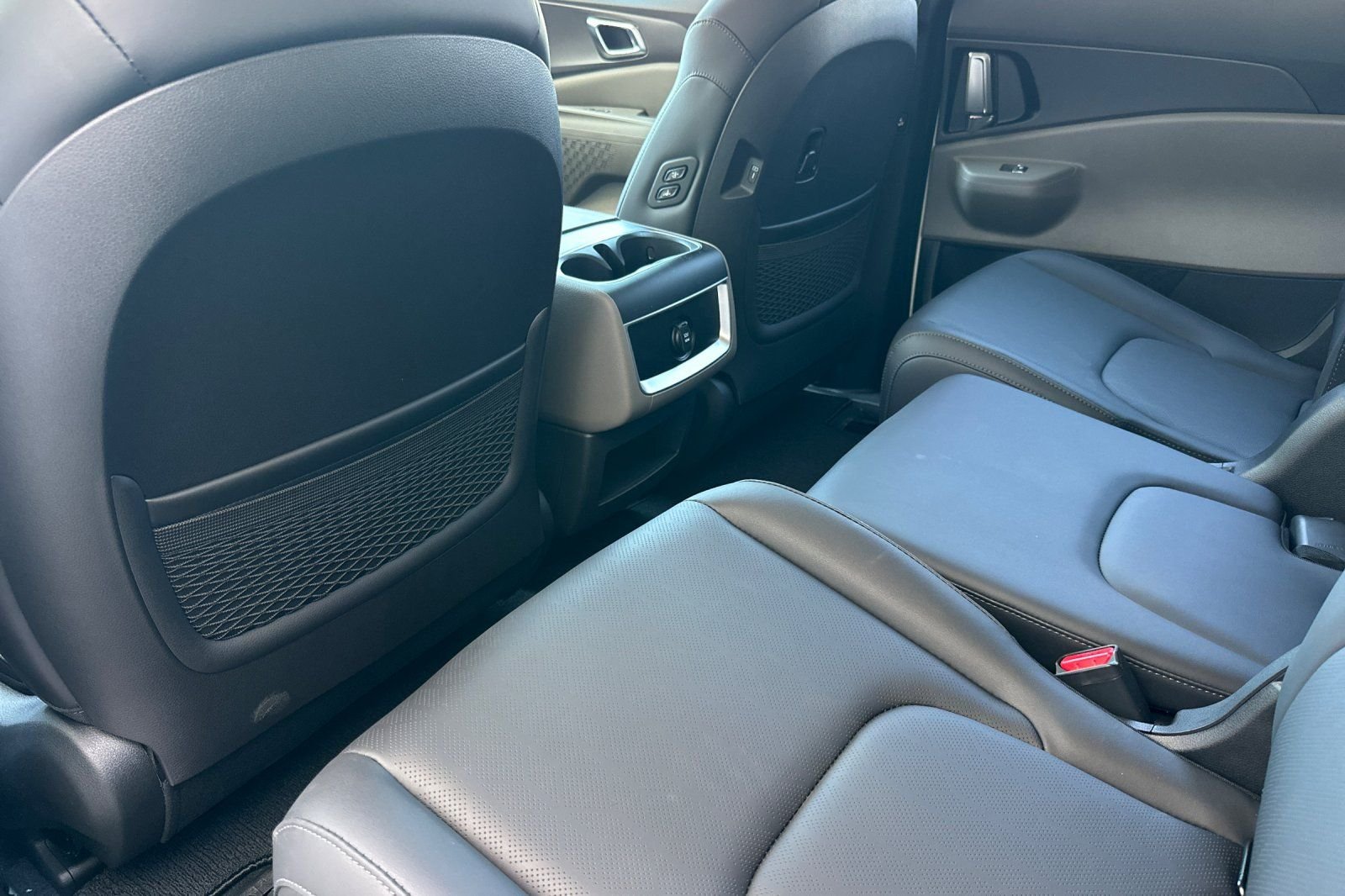 New 2026 White Kia EX image 12