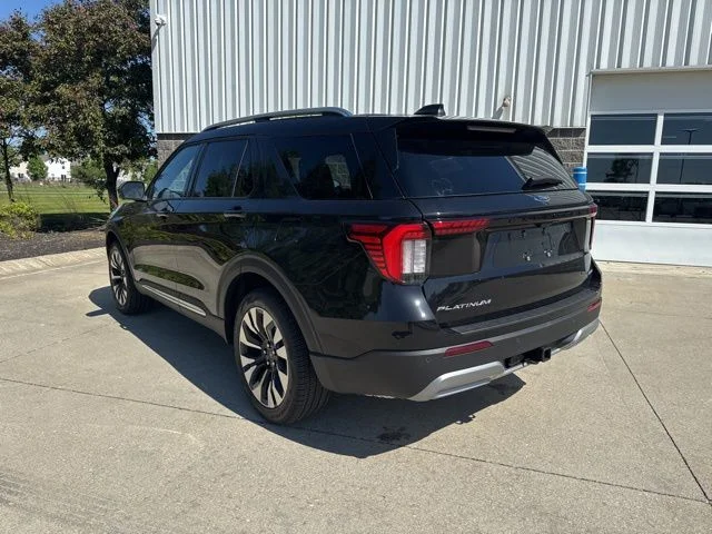 New 2026 Agate Black Metallic Ford Platinum™ image 7
