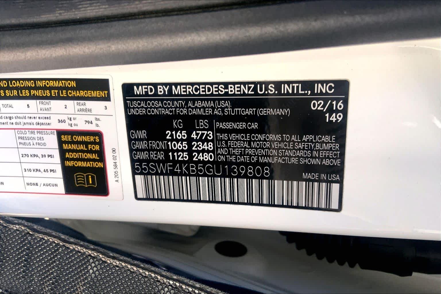 Used 2016 Polar White Mercedes-Benz C 300 Luxury image 34