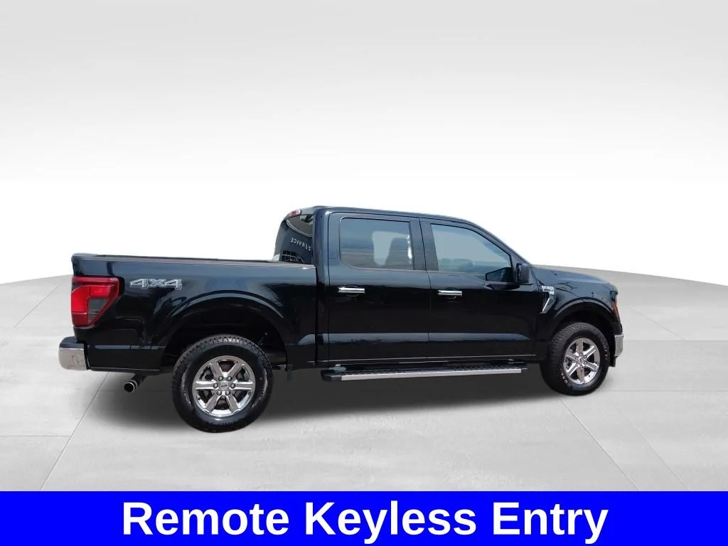 Used 2025 Black Ford XLT image 11