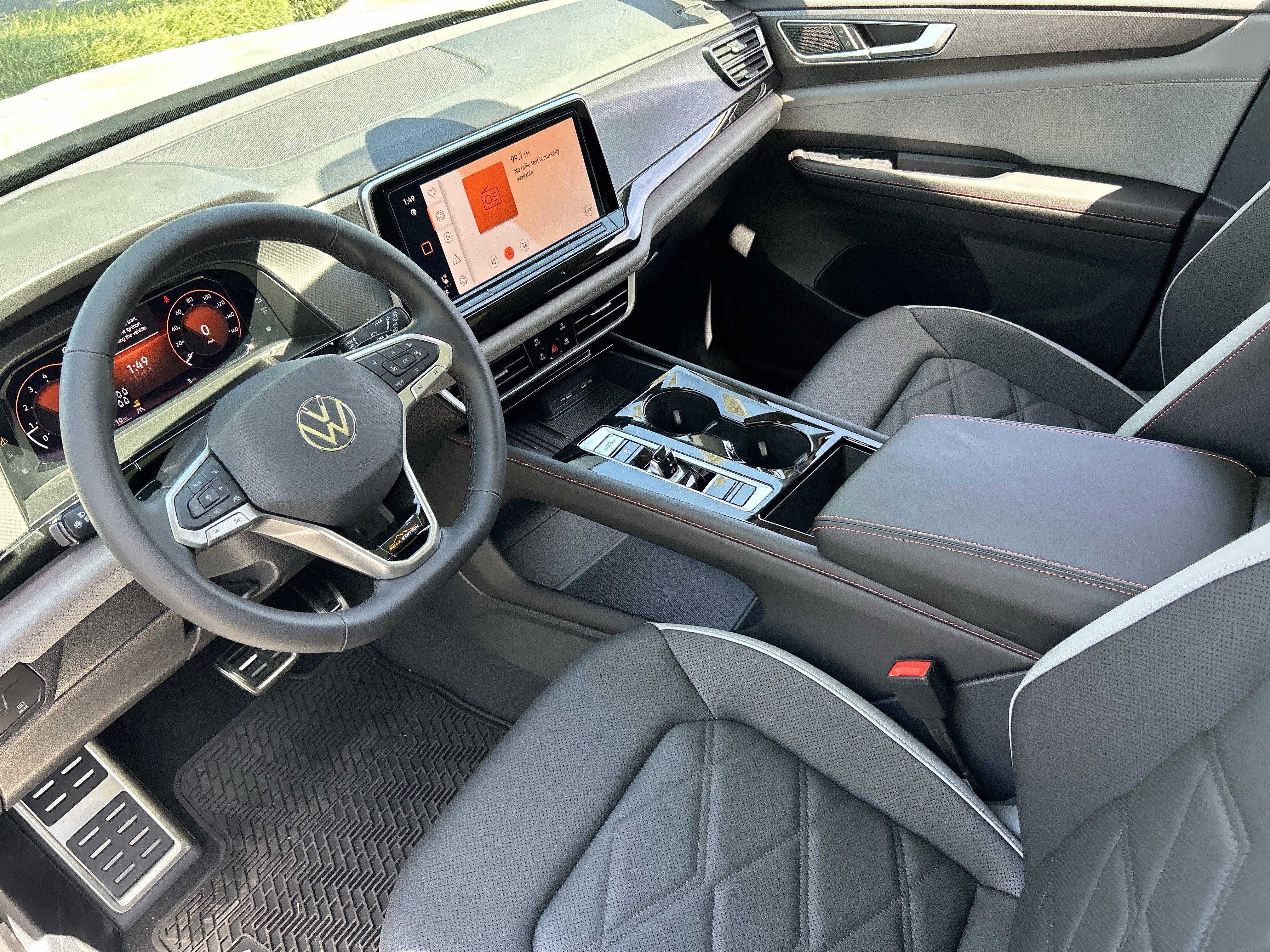 New 2026 Pure Gray Volkswagen 2.0T Peak Edition image 14