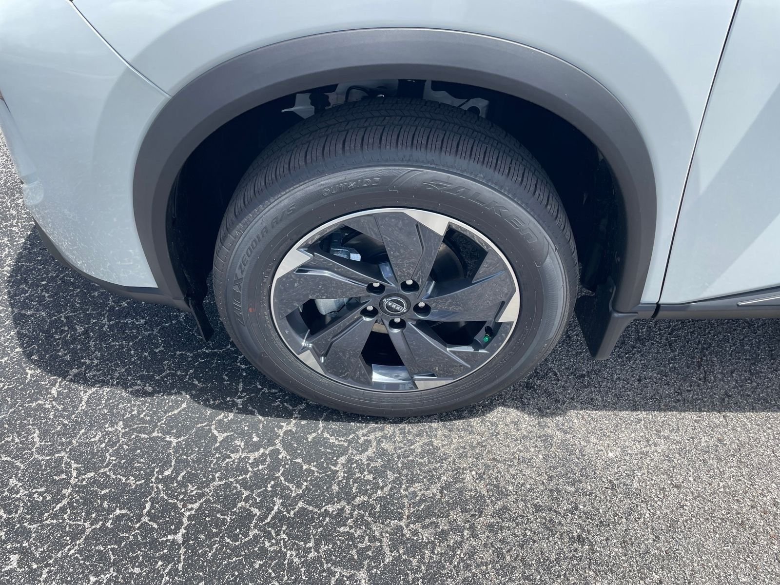 New 2026 Nissan Rogue SV 4D Sport Utility