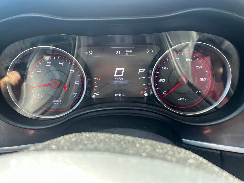 Used 2019 White Knuckle Clearcoat Dodge SXT image 11
