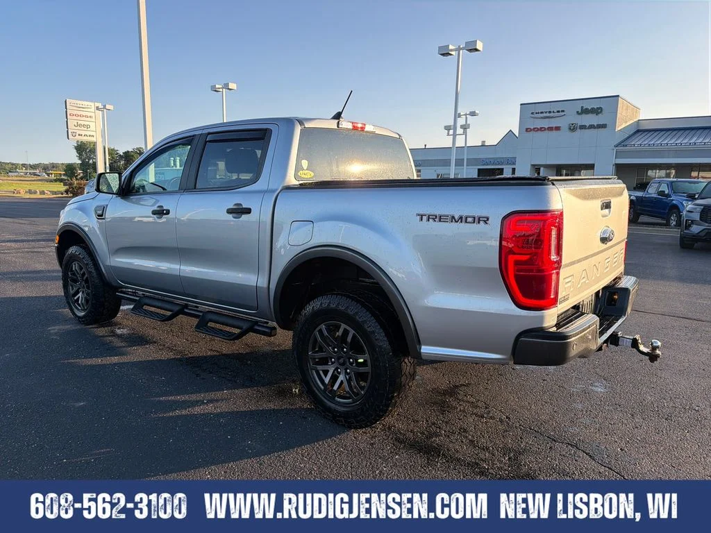 Used 2021 Silver Ford XLT image 3