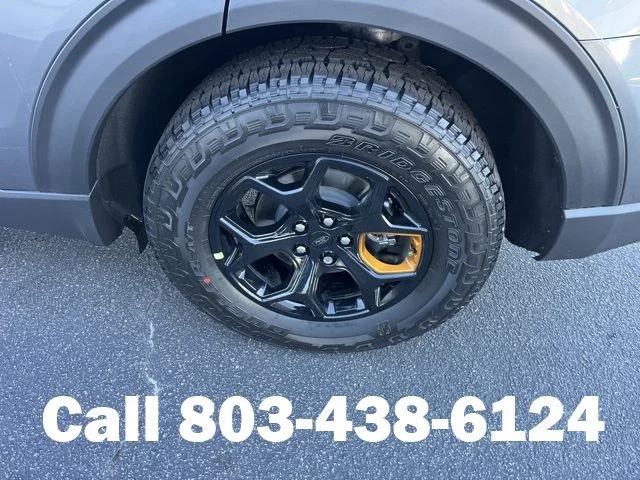 New 2026 Carbonized Gray Metallic Ford Tremor® image 18