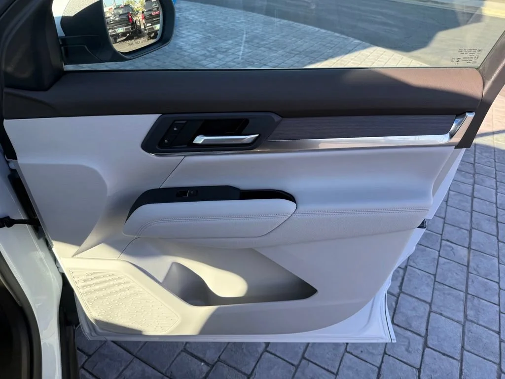 New 2026 Glacier White Tricoat GMC Denali image 18