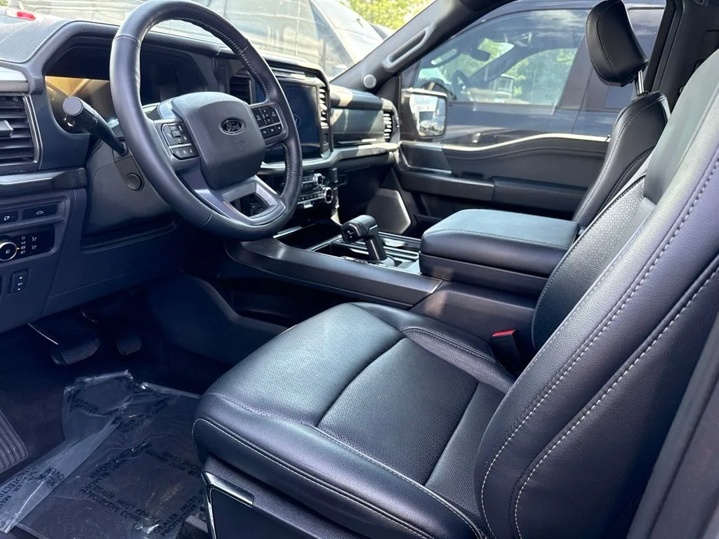 Used 2024 Gray Ford Lariat image 3