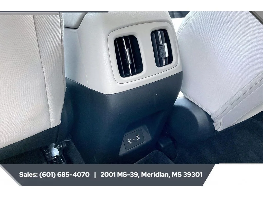 Used 2025 ULTIMATE RED Hyundai SEL image 24