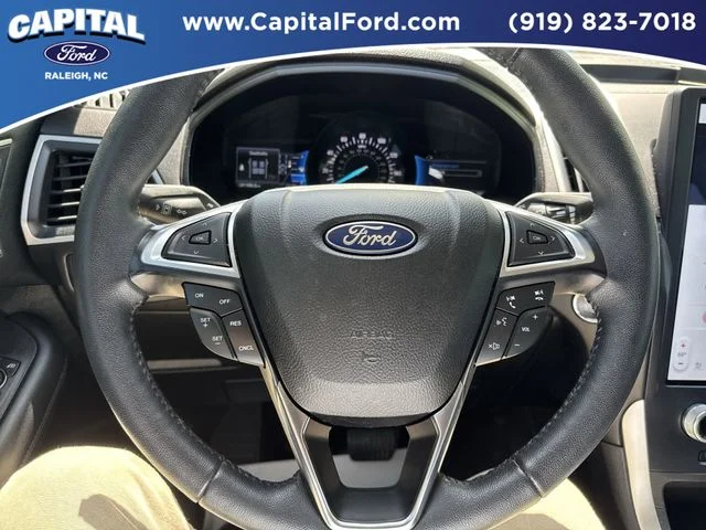Used 2023 Black Ford SEL image 34