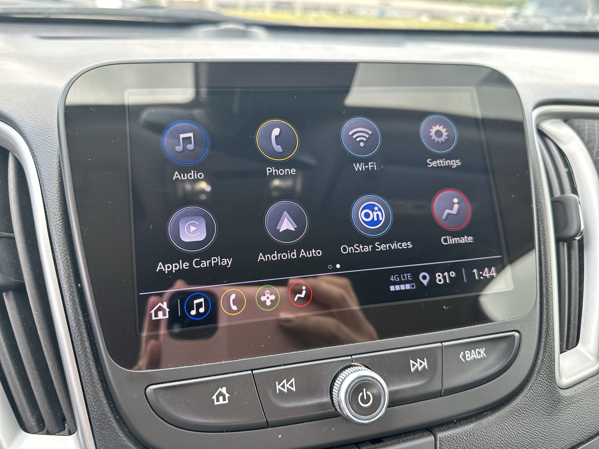 Used 2024 Sterling Grey Metallic Chevrolet LT (1LT) image 22