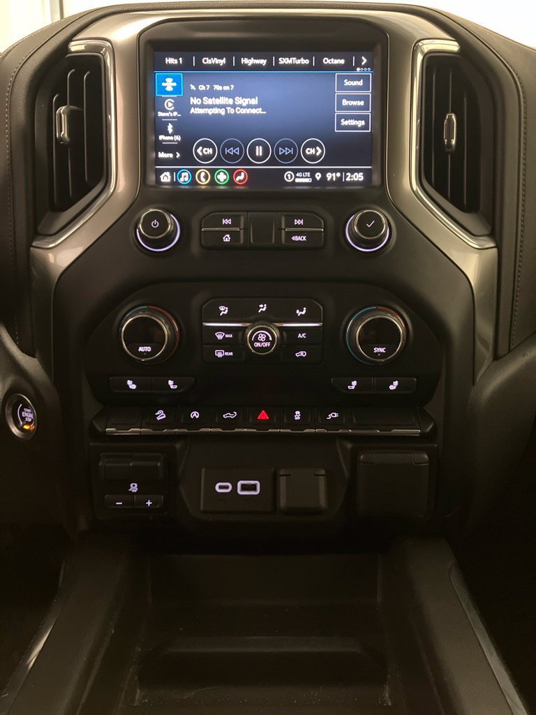 Used 2021 Summit White Chevrolet RST image 3