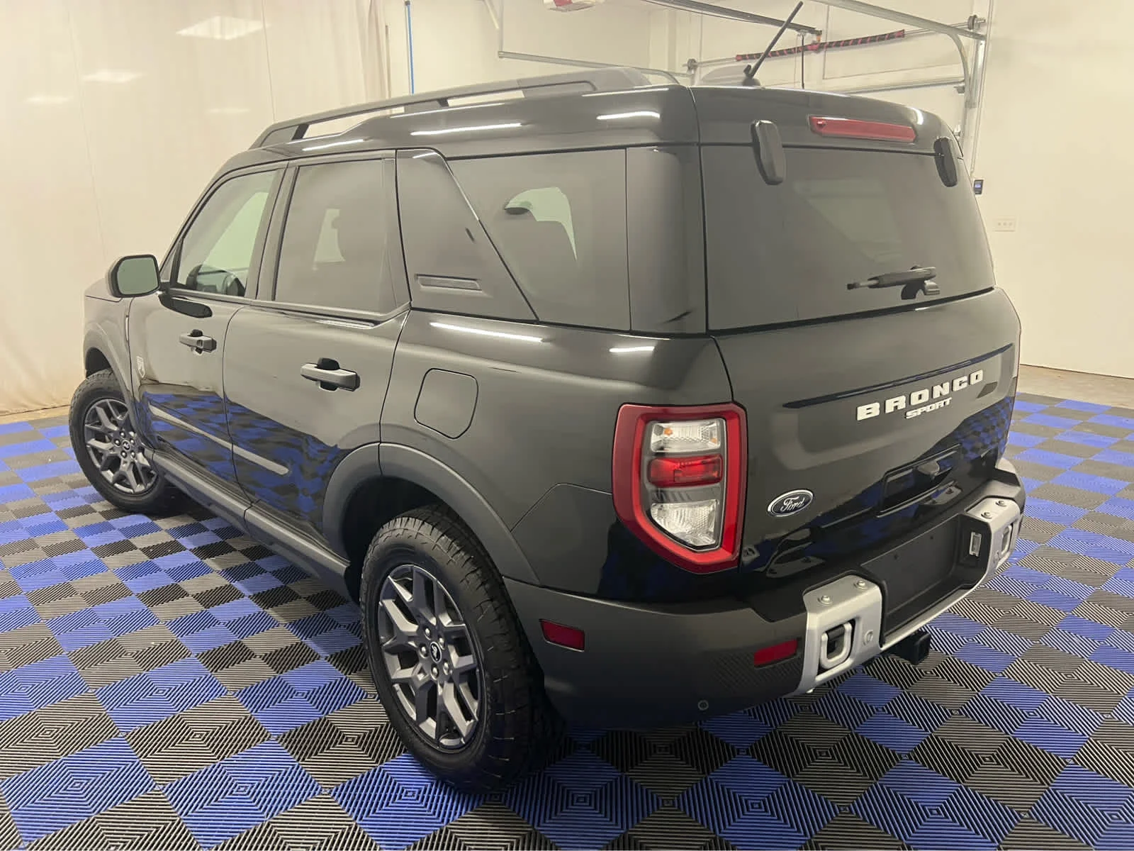 Used 2025 Shadow Black Ford Big Bend image 7